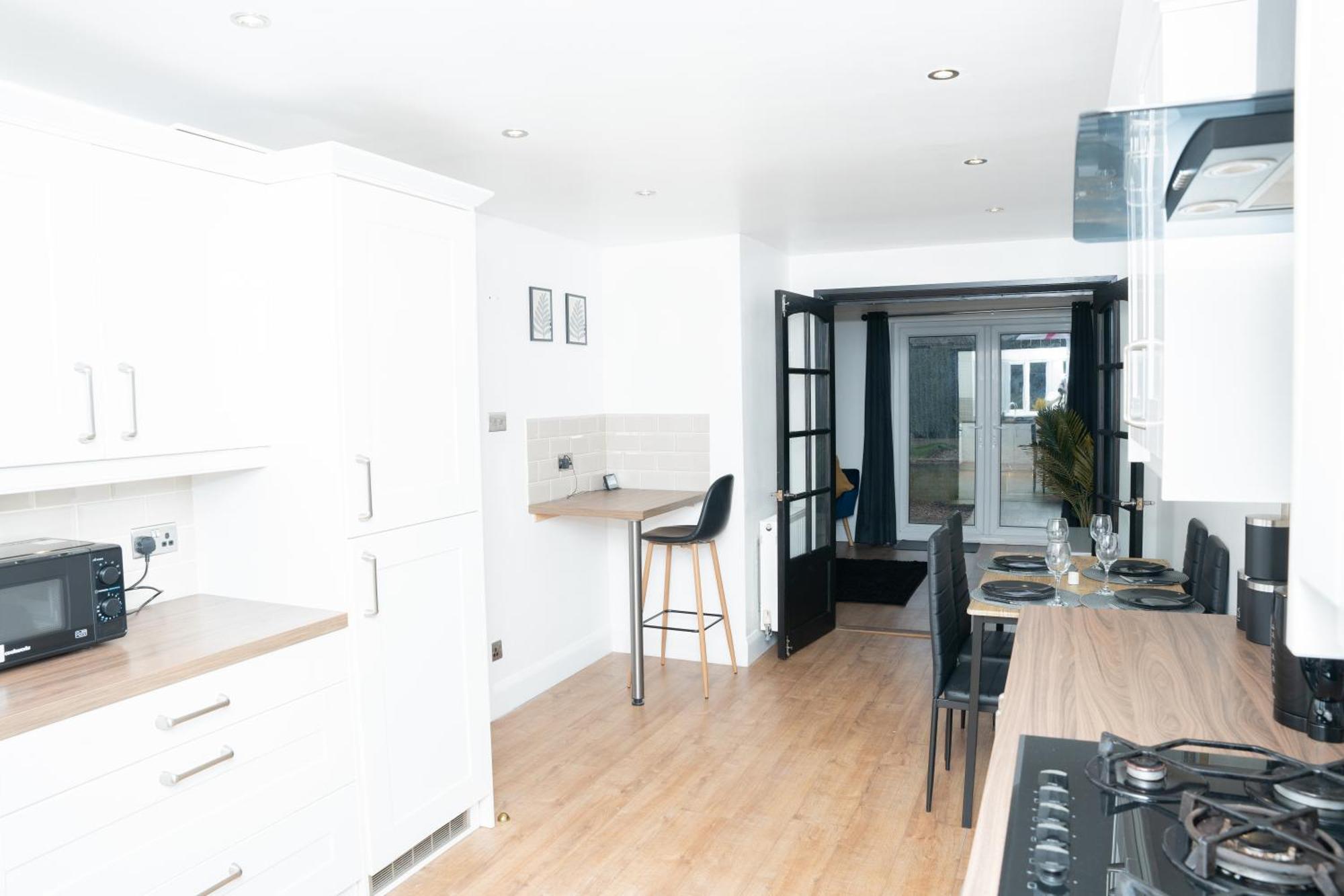 Willa Stylish 3 Bed House With Free Parking Leeds  Zewnętrze zdjęcie