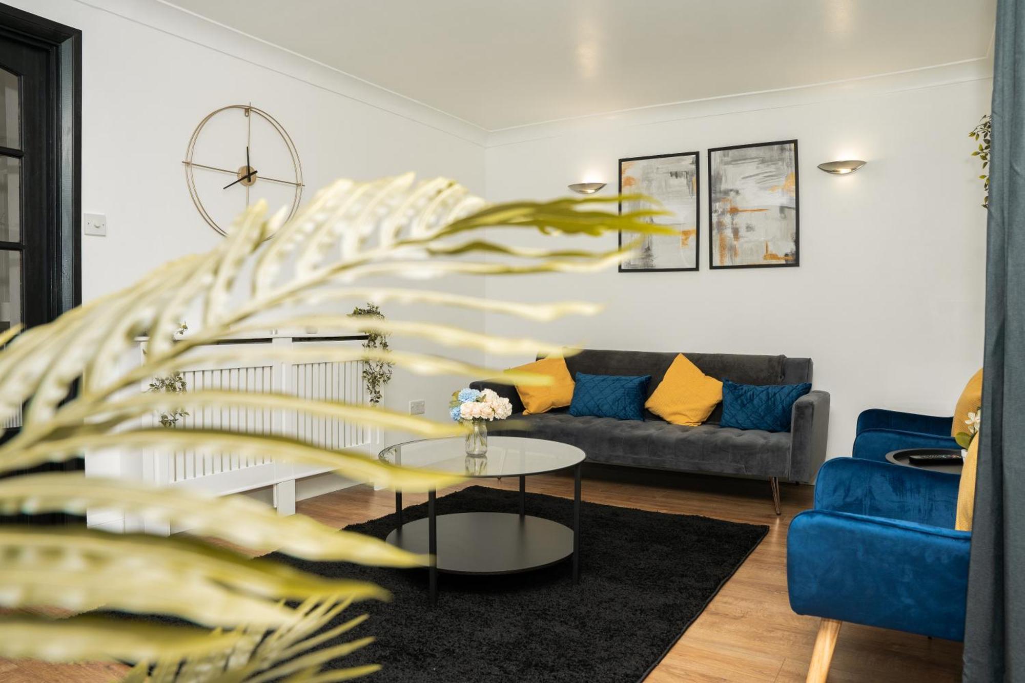 Willa Stylish 3 Bed House With Free Parking Leeds  Zewnętrze zdjęcie