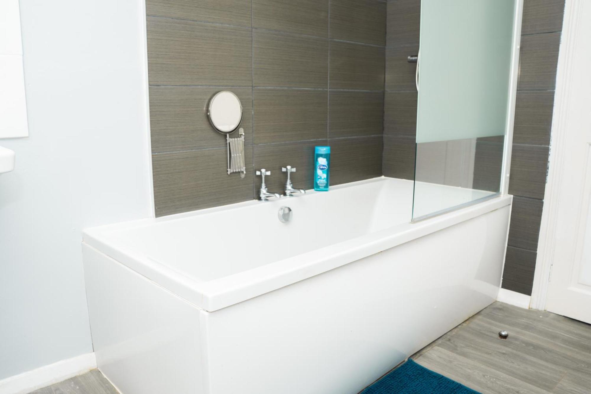 Willa Stylish 3 Bed House With Free Parking Leeds  Zewnętrze zdjęcie